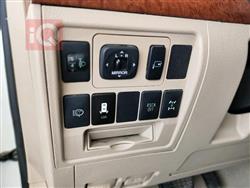 تۆیۆتا لاند کروزەر